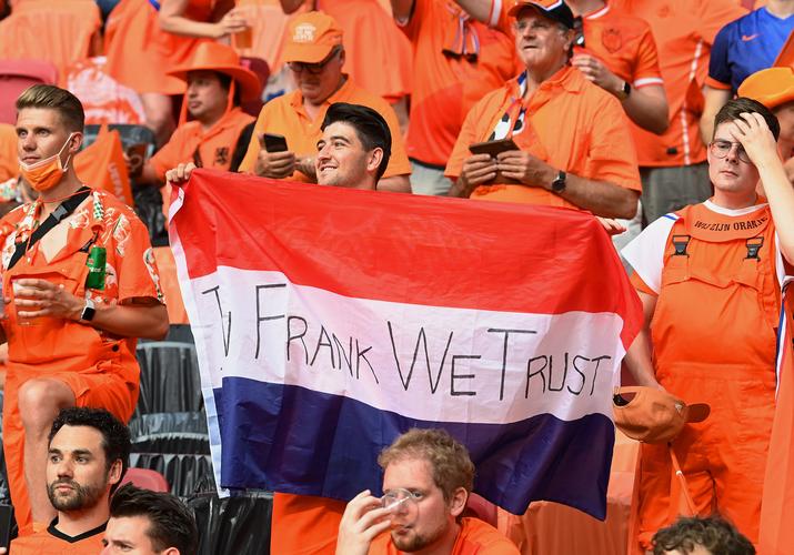 荷兰足球在线微博